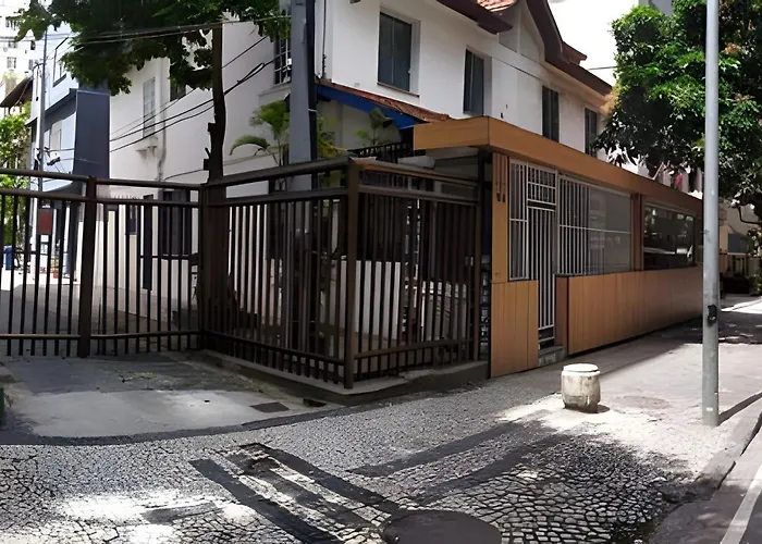 Pousada Fullano _ Entre Copacabana E Ipanema - Suites Privativas Confortaveis!