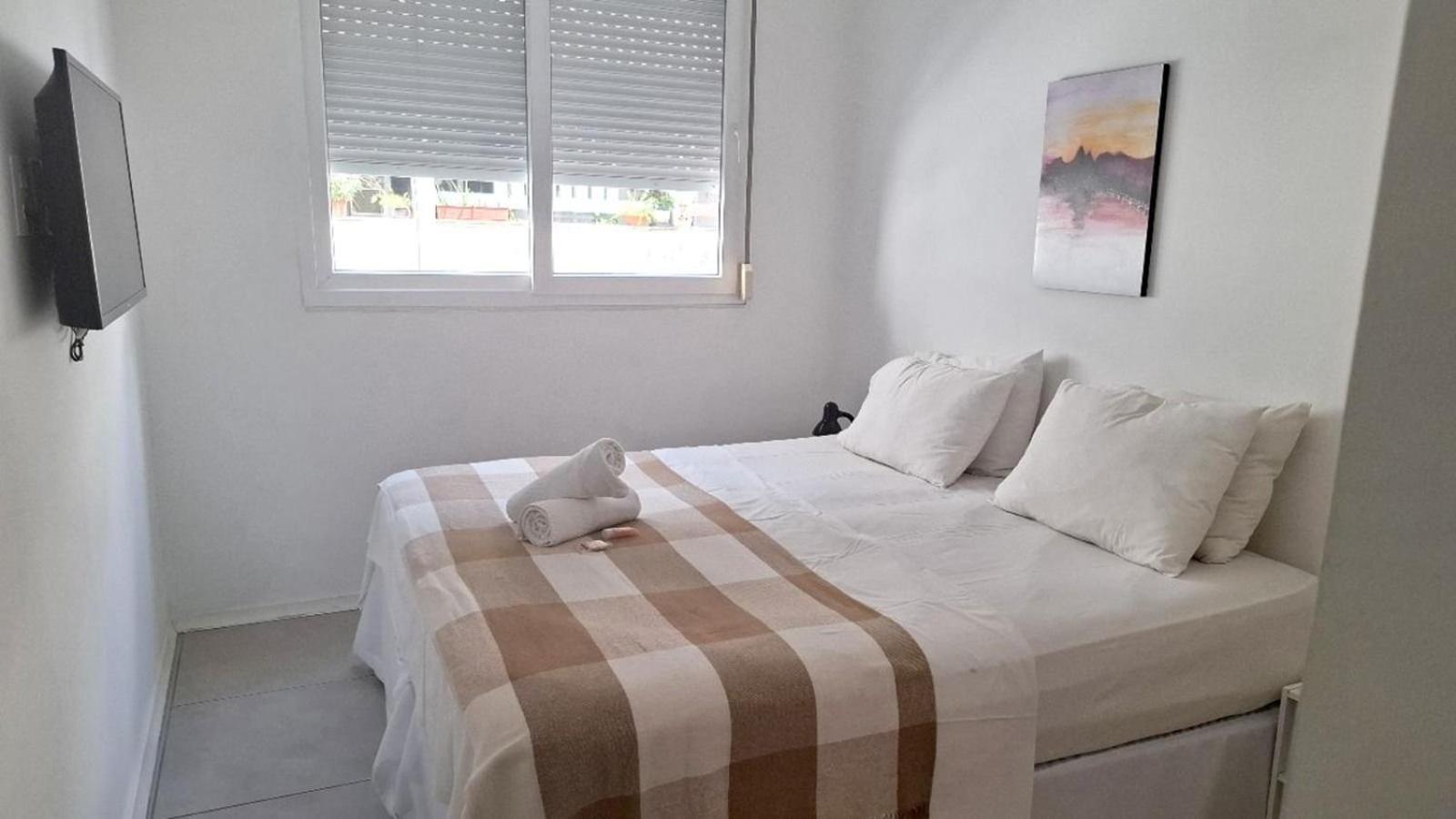 Fullano _ Entre Copacabana E Ipanema - Privativas Confortaveis! Apartamento