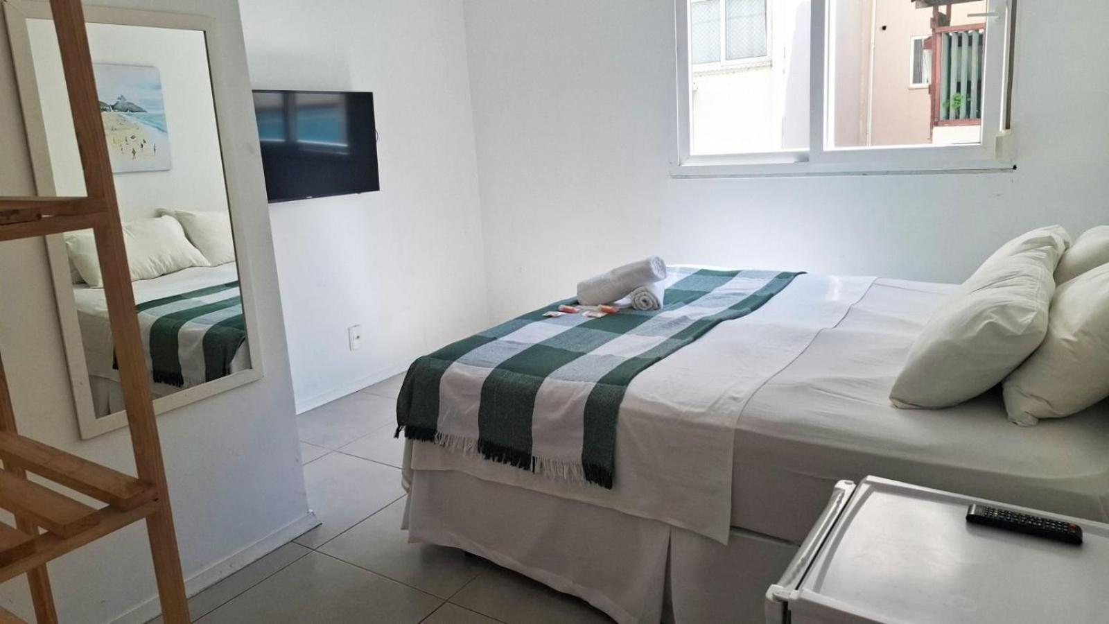 Apartamento Fullano _ Entre Copacabana E Ipanema - Privativas Confortaveis!