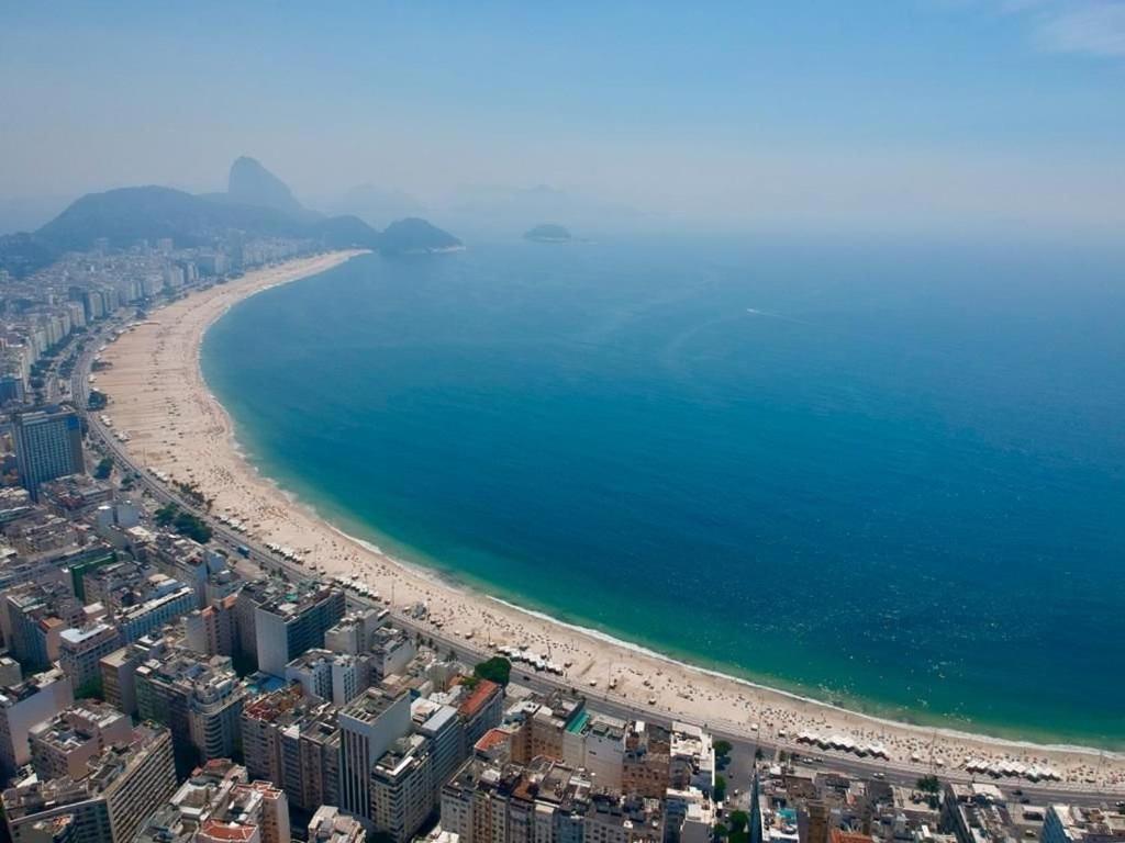 Fullano _ Entre Copacabana E Ipanema - Privativas Confortaveis! Apartamento *
